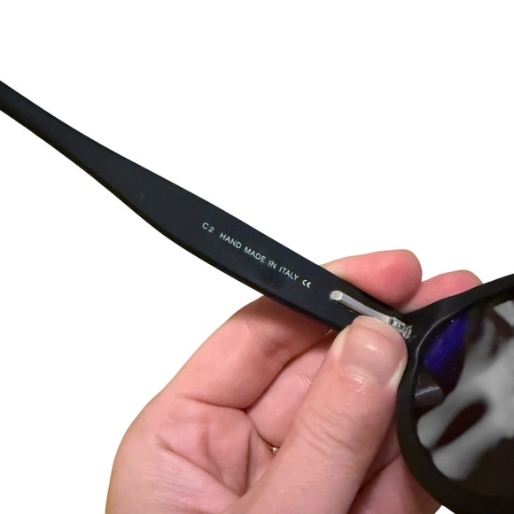 Illesteva Leonard Black and Blue Sunglasses - Picture 5 of 5